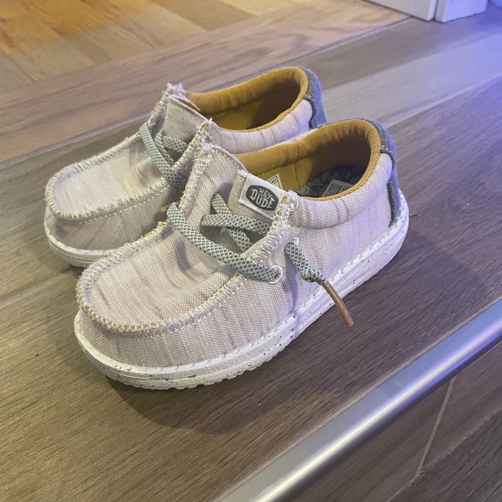 Toddler boy Hey Dude shoes